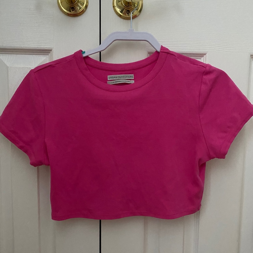 Cropped Tee